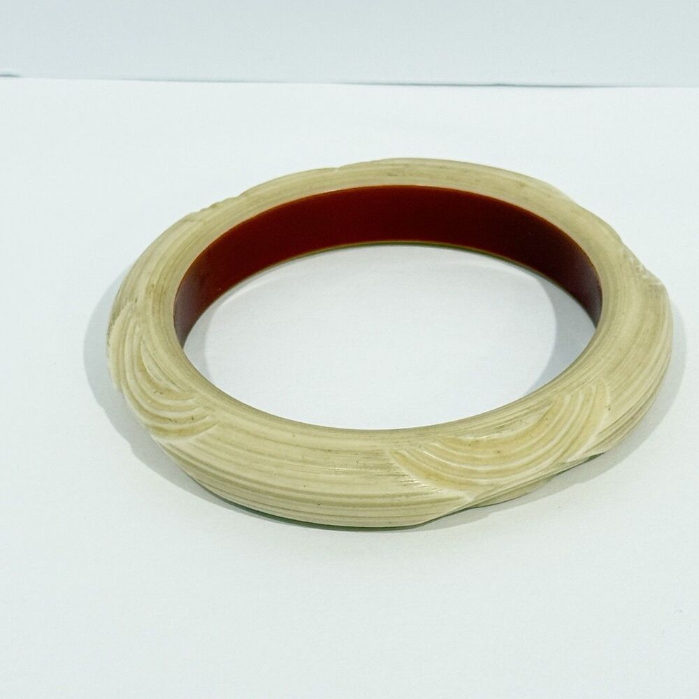 Vintage Carved Cream & Brown Bangle Bracelet Retro Bakelite Style Inner Dia - Picture 5 of 13